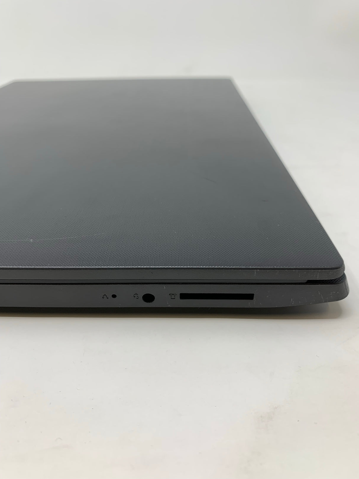 Lenovo Laptop V15-IIL 15.6" i5-1035G1 8GB 256GB SSD Windows 11 Pro