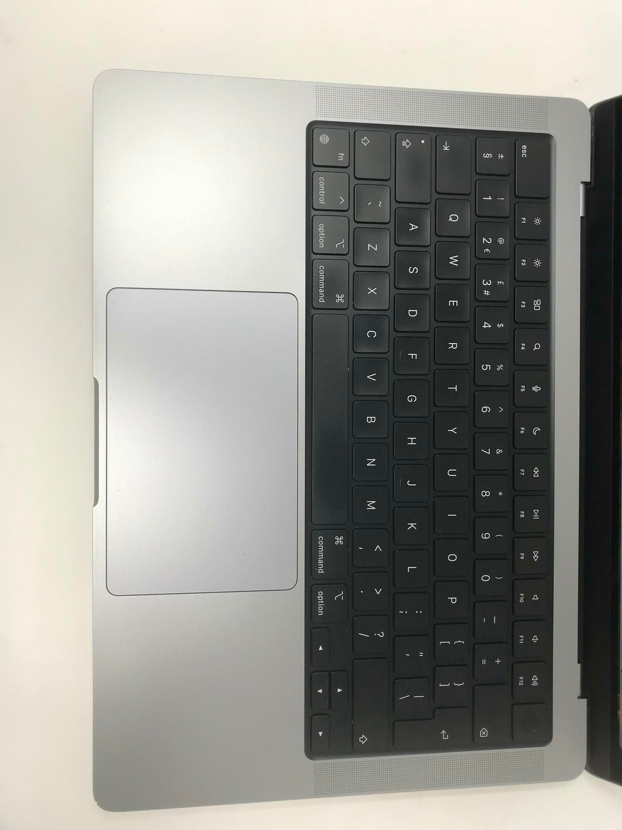 Apple MacBook Pro 14" Space Grey A2442 2021 M1 Pro 16GB RAM 1TB SSD