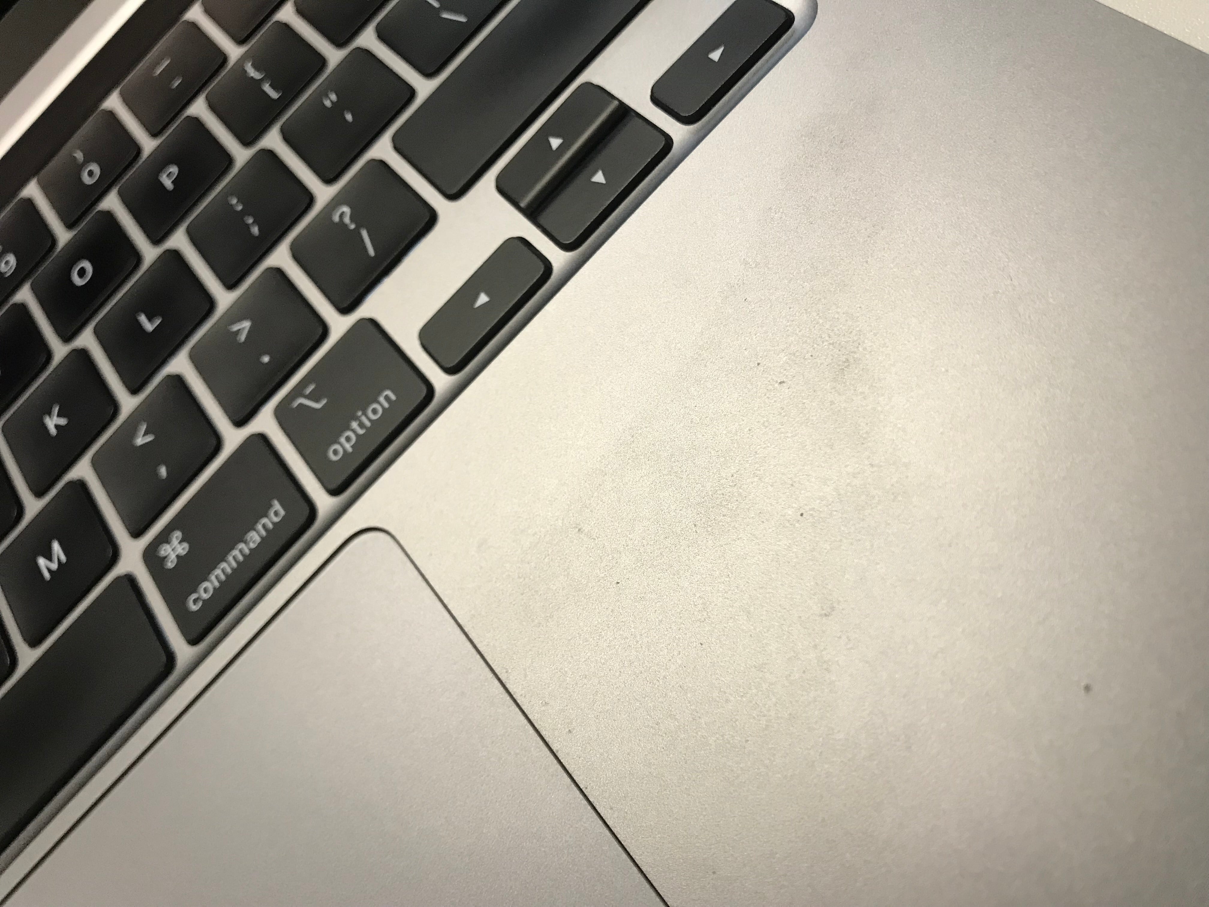 Apple MacBook Pro 13.3" Space Grey A1989 2019 | i7-8569U | 16GB RAM | 512GB SSD